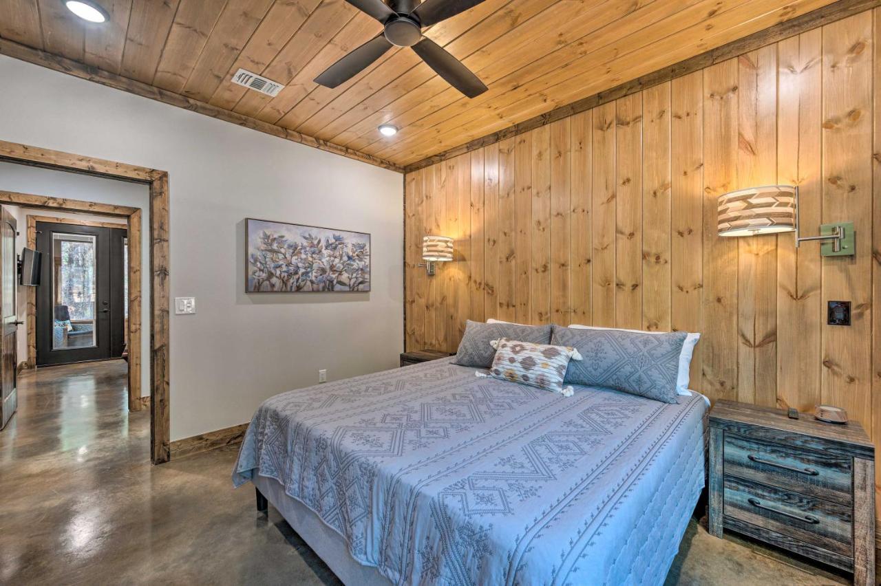 Broken Bow Lazy Dog Lodge With Hot Tub, Pool Table Extérieur photo