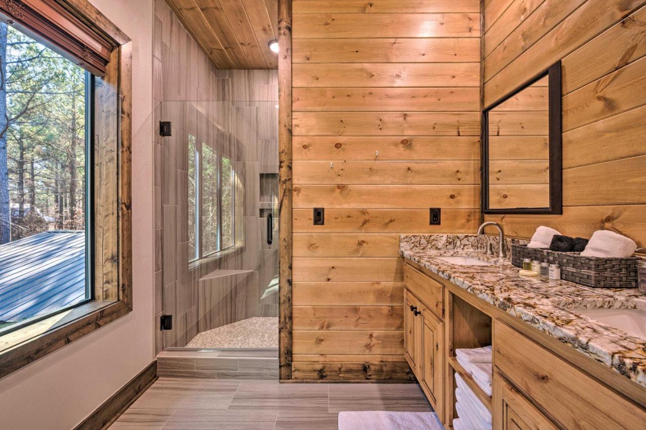 Broken Bow Lazy Dog Lodge With Hot Tub, Pool Table Extérieur photo